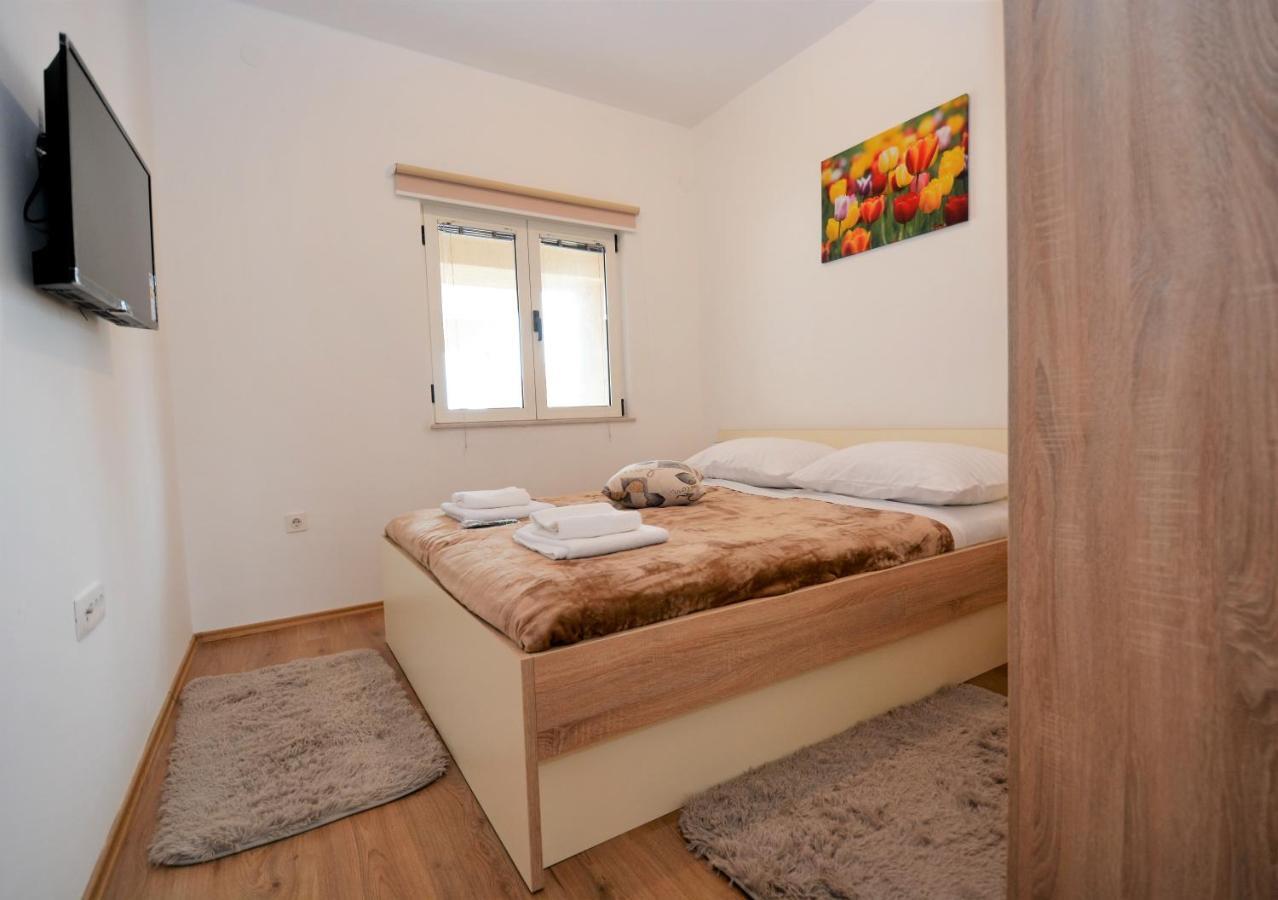 Villa Allegro Sukošan Exterior foto