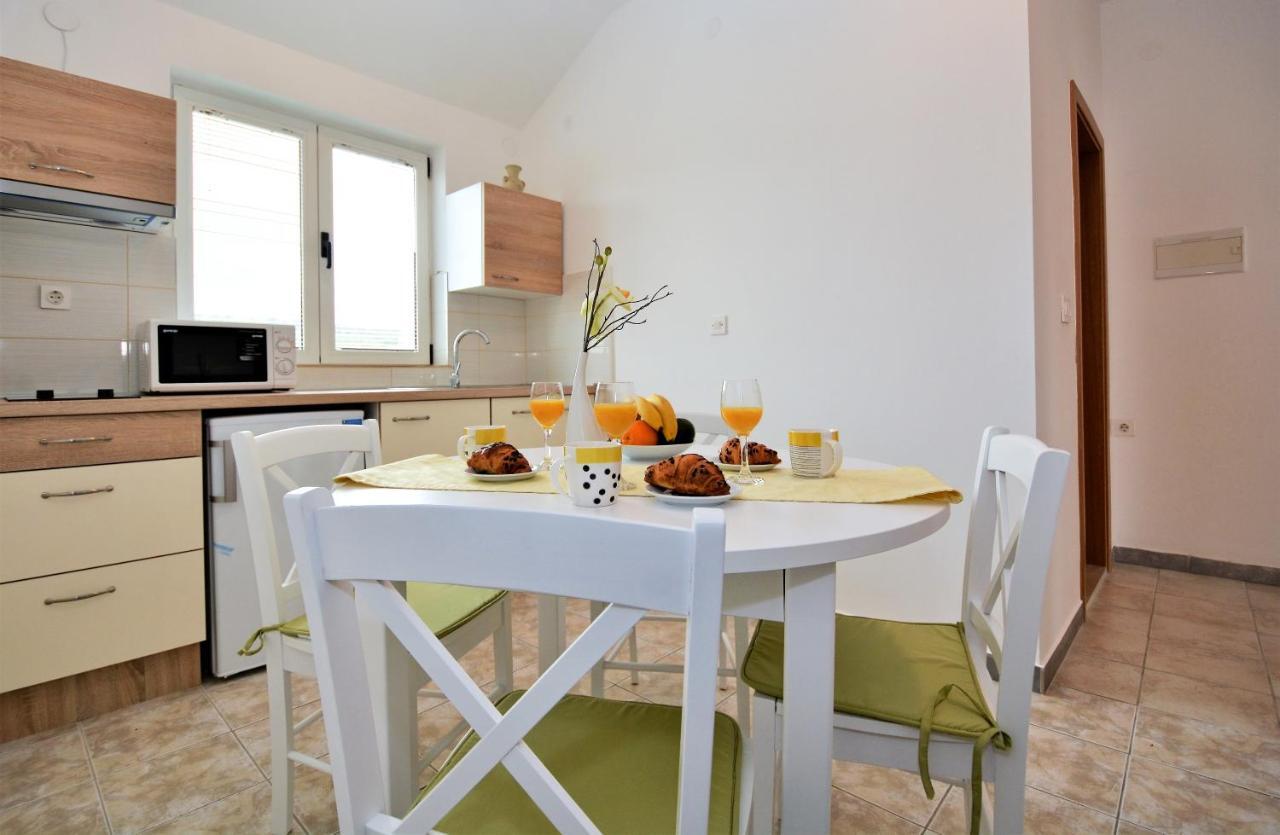 Villa Allegro Sukošan Exterior foto