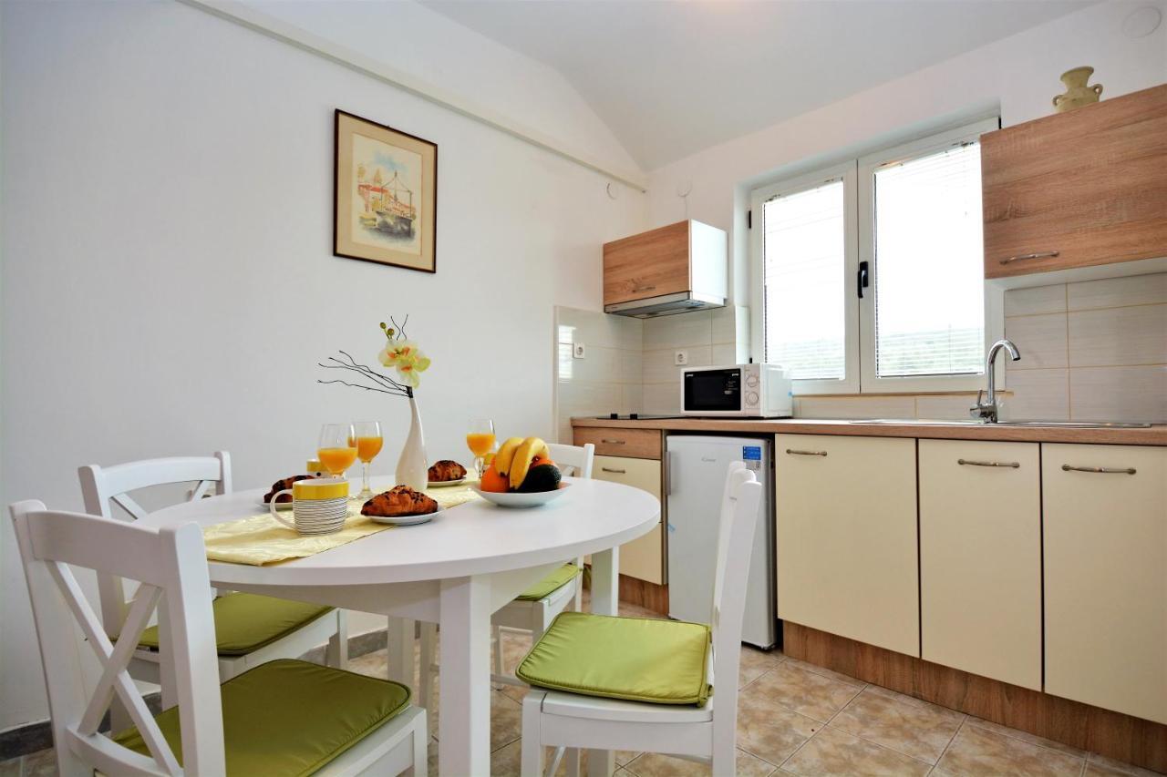 Villa Allegro Sukošan Exterior foto